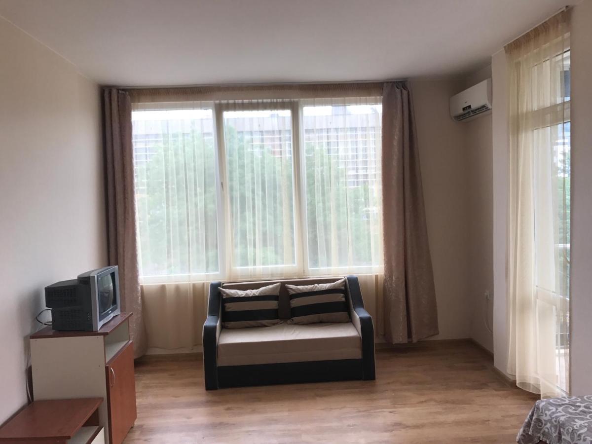 Family Hotel Solar Central Pantai Sunny Bagian luar foto